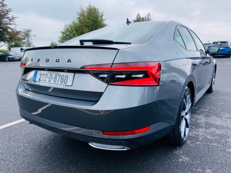 2022 Skoda Superb - photo 6