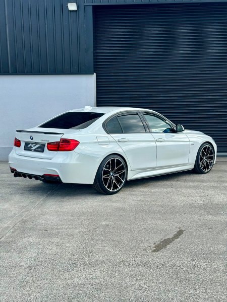 2013 BMW 3-Series - photo 7