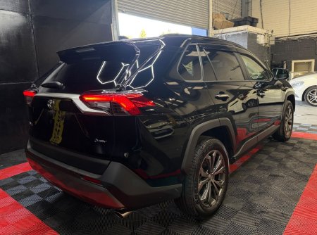2025 Toyota RAV4 - photo 17