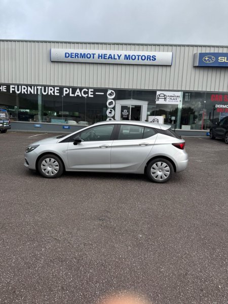 2021 Opel Astra SC 1.5 Turbo D 105PS 6 Speed