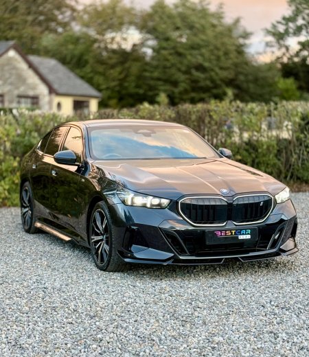 2023 BMW i5 - photo 2