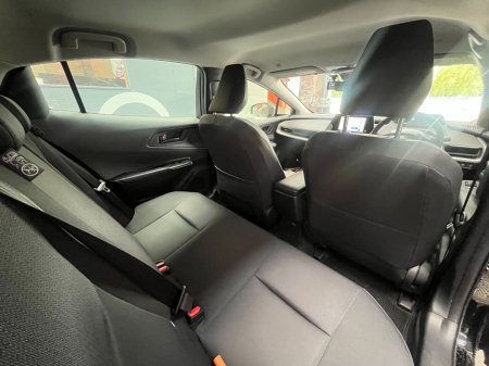 2025 Toyota Prius - photo 16