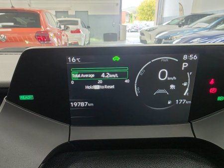 2023 Toyota Prius - photo 8