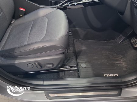 2026 Kia Niro - photo 8