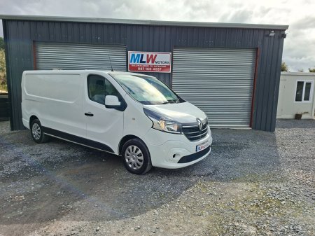 2021 Renault Trafic - photo 2