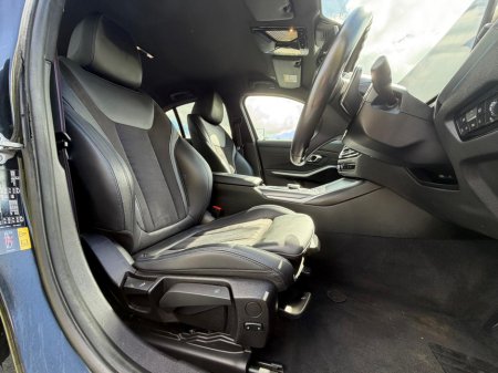 2024 BMW 3-Series - photo 21