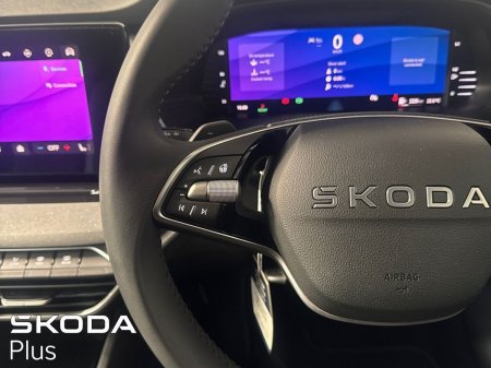 2025 Skoda Octavia - photo 22