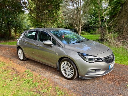 2017 Vauxhall Astra - photo 4