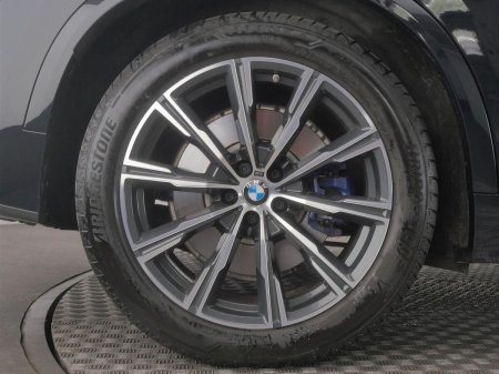 2025 BMW X5 - photo 14