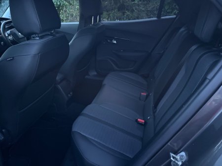 2021 Peugeot 2008 - photo 8