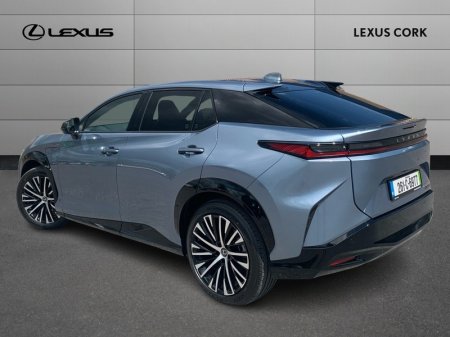 2026 Lexus RZ - photo 2