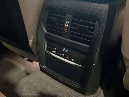 2021 BMW 3-Series - photo 18