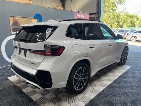 2024 BMW iX1 - photo 3