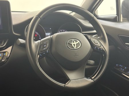 2023 Toyota C-HR - photo 9