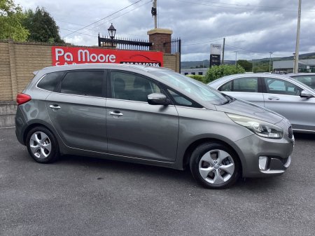 2015 Kia Carens - photo 3