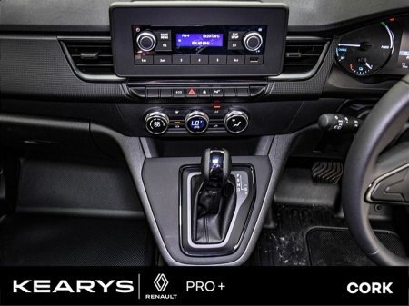 2024 Nissan TOWNSTAR - photo 20