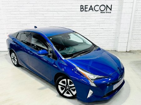 2018 Toyota Prius - photo 2