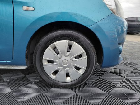 2014 Mitsubishi Mirage - photo 2