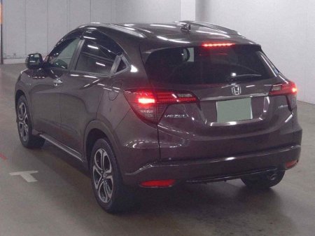 2018 Honda Vezel - photo 2