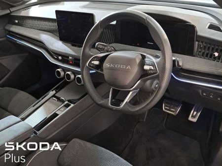 2026 Skoda Superb - photo 8