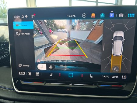 2025 Volkswagen Tiguan - photo 22