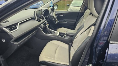 2019 Toyota RAV4 - photo 9