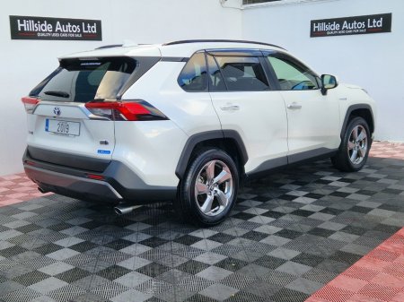 2019 Toyota RAV4 - photo 10
