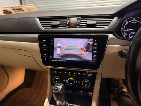 2018 Skoda Superb - photo 13