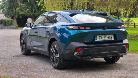 2023 Peugeot 408 - photo 13