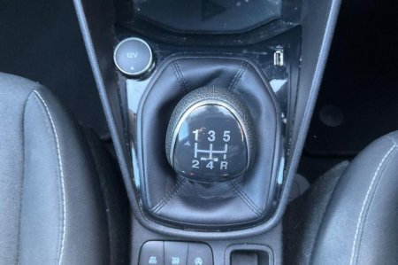 2019 Ford Fiesta - photo 27