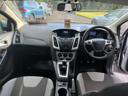 2012 Ford Focus - photo 17