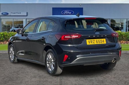 2024 Ford Focus - photo 2
