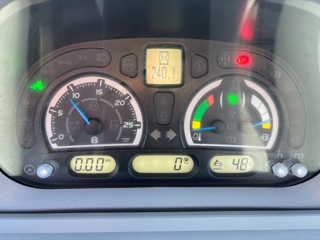 0 New Holland T6.180 - photo 6