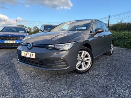 2021 Volkswagen Golf - photo 2