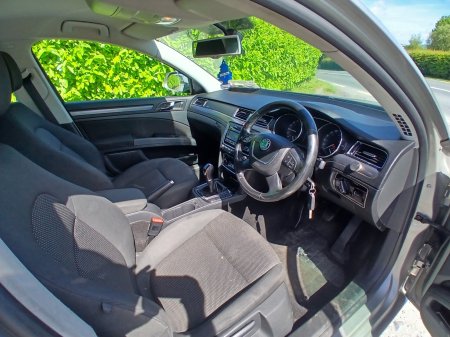 2011 Skoda Superb - photo 14