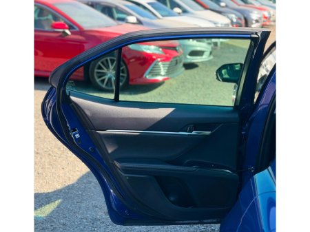 2019 Toyota Camry - photo 13