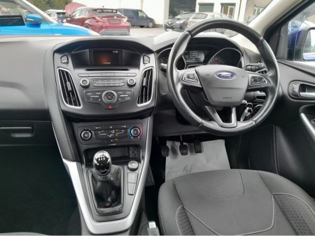 2017 Ford Focus - photo 18