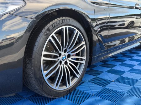 2019 BMW 5-Series - photo 13