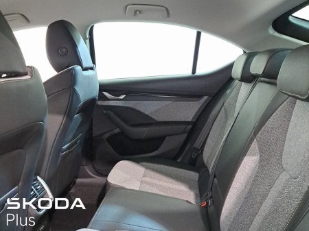 2026 Skoda Octavia - photo 7