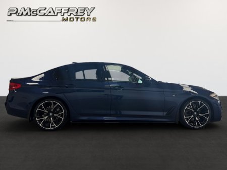 2020 BMW 5-Series - photo 4