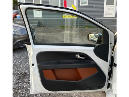 2016 Volkswagen up! - photo 9