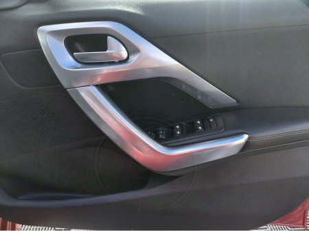 2018 Peugeot 208 - photo 10
