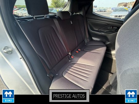 2022 Toyota Yaris - photo 18