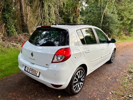 2012 Renault Clio - photo 3