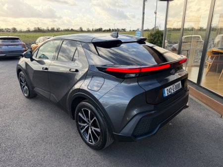 2024 Toyota C-HR - photo 8