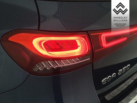 2022 Mercedes-Benz EQA - photo 8