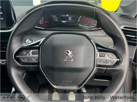 2023 Peugeot 208 - photo 12