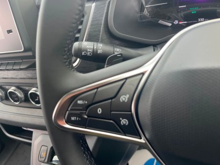 2026 Renault Trafic - photo 9