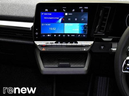 2023 Renault Megane E-Tech - photo 32