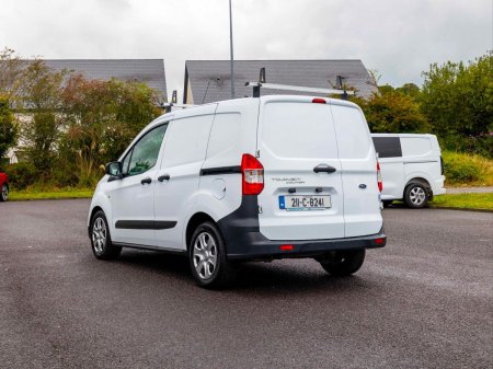 2021 Ford Transit Courier - photo 15